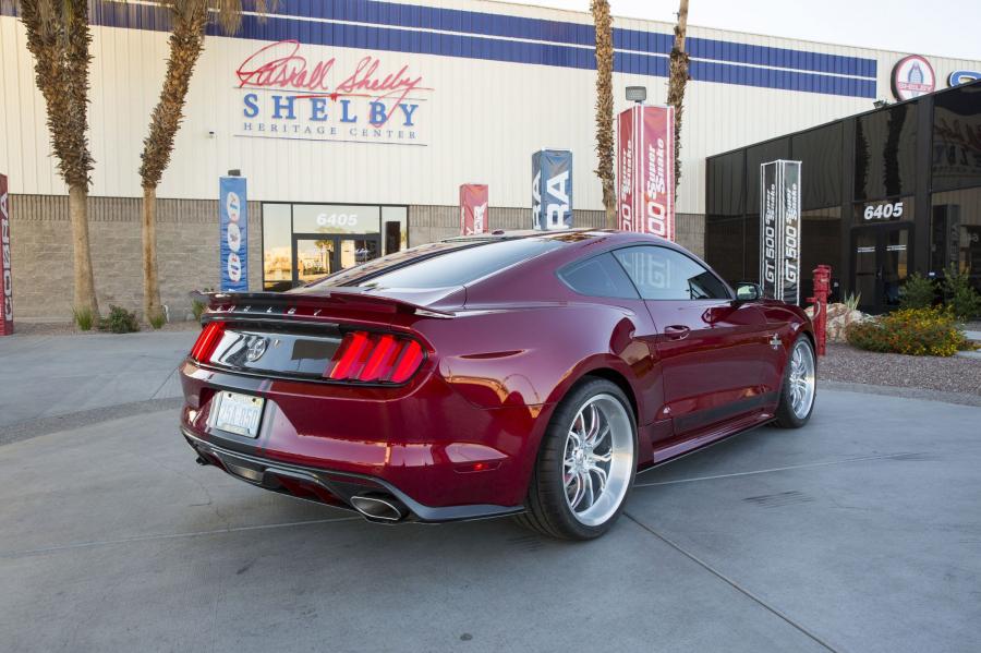  Shelby Super Snake 2015 года  (фото 2 из 18)